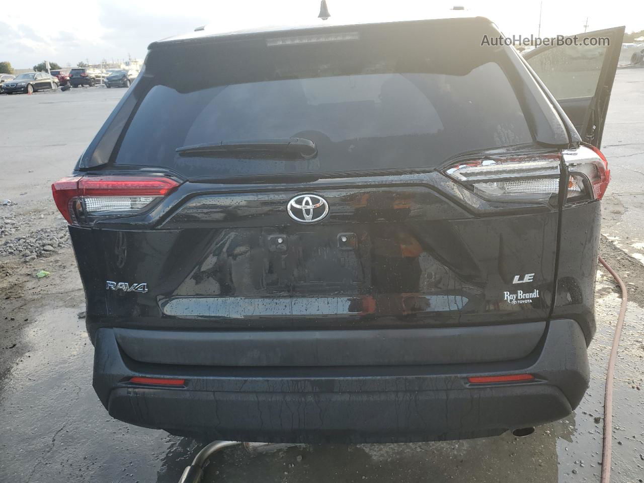 2019 Toyota Rav4 Le Black vin: 2T3H1RFV7KW025998