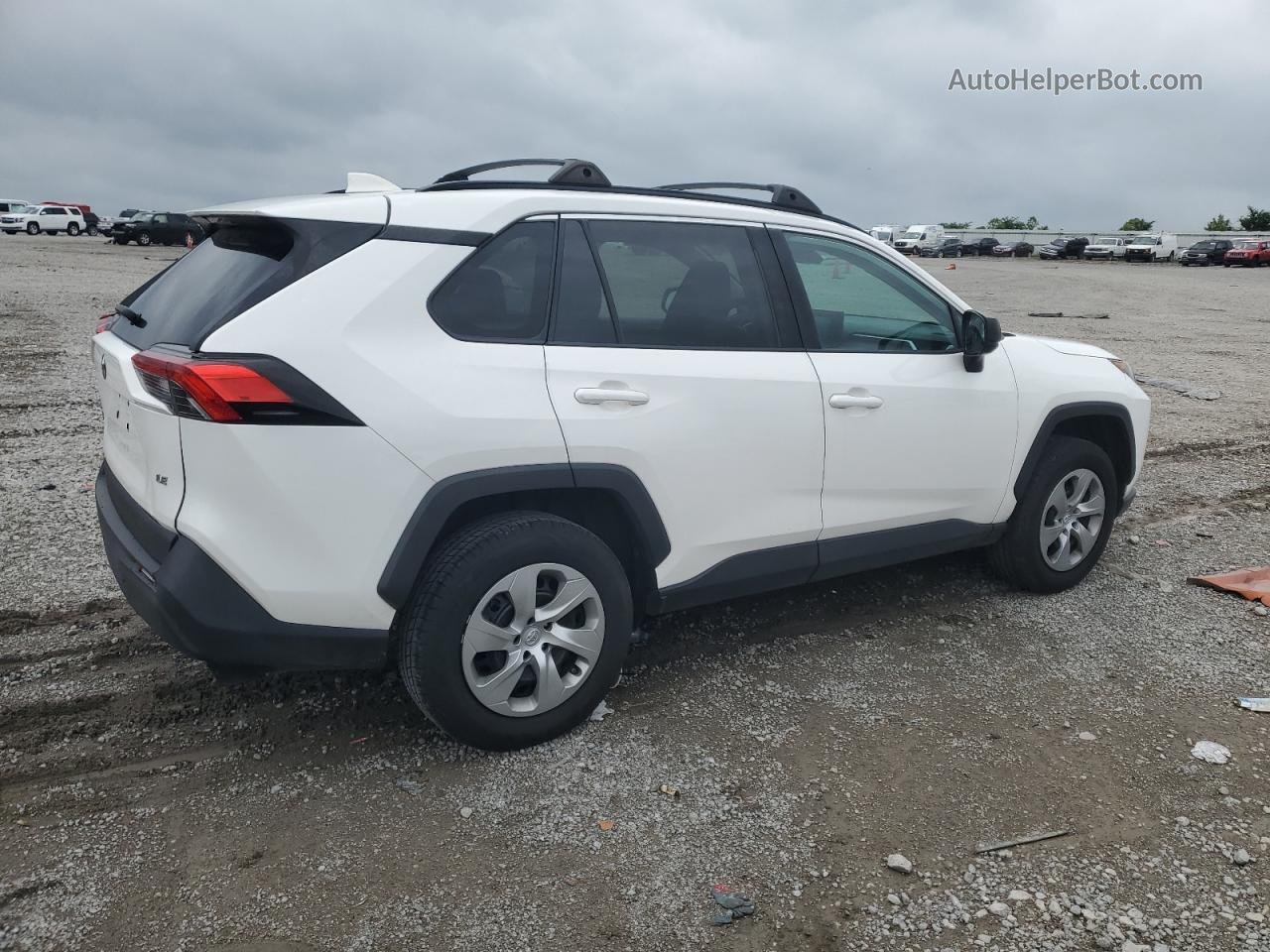 2019 Toyota Rav4 Le White vin: 2T3H1RFV8KC027003