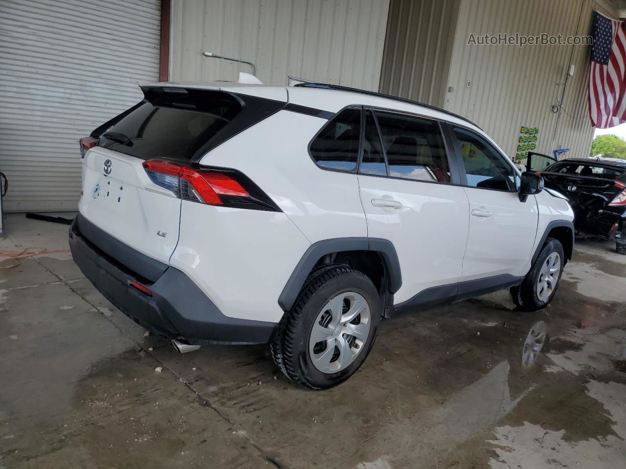 2021 Toyota Rav4 Le White vin: 2T3H1RFV8MC116248