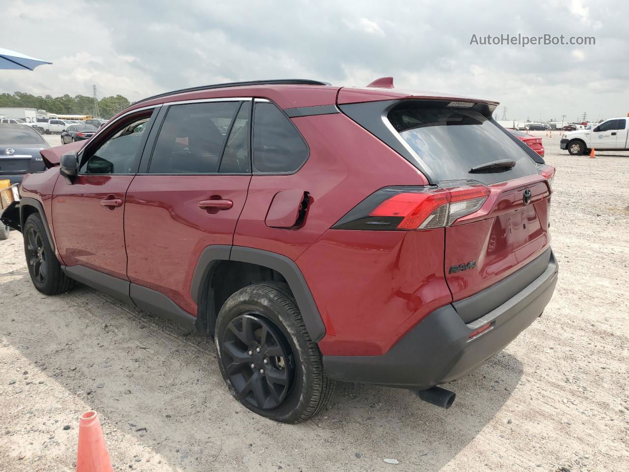 2021 Toyota Rav4 Le Красный vin: 2T3H1RFV9MW173377