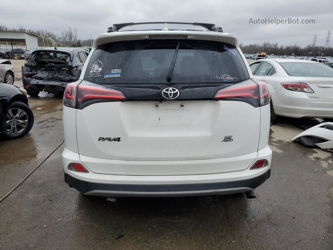 2017 Toyota Rav4 Se Белый vin: 2T3JFREV6HW578767