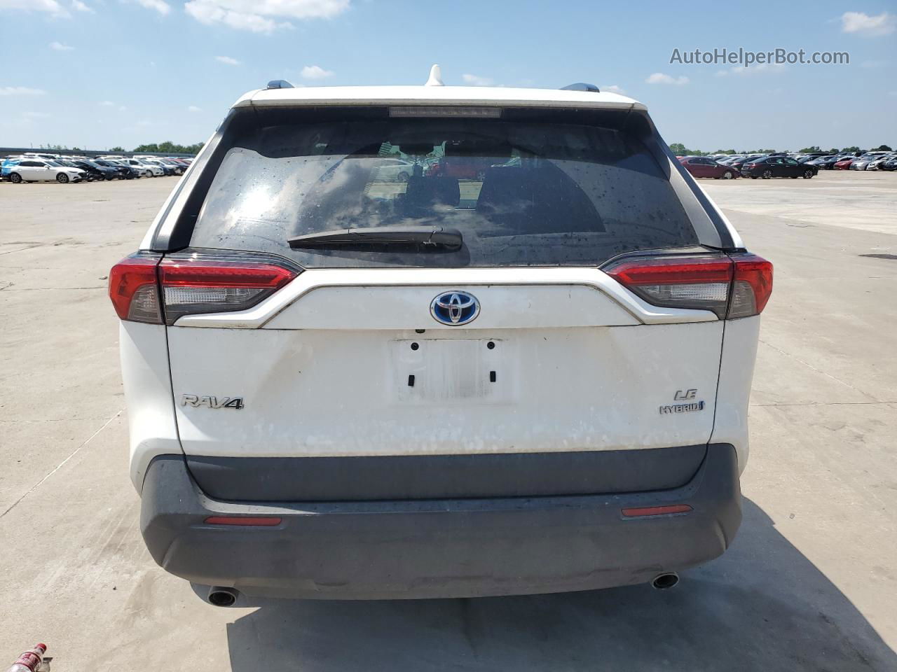 2020 Toyota Rav4 Le White vin: 2T3LWRFV9LW059762