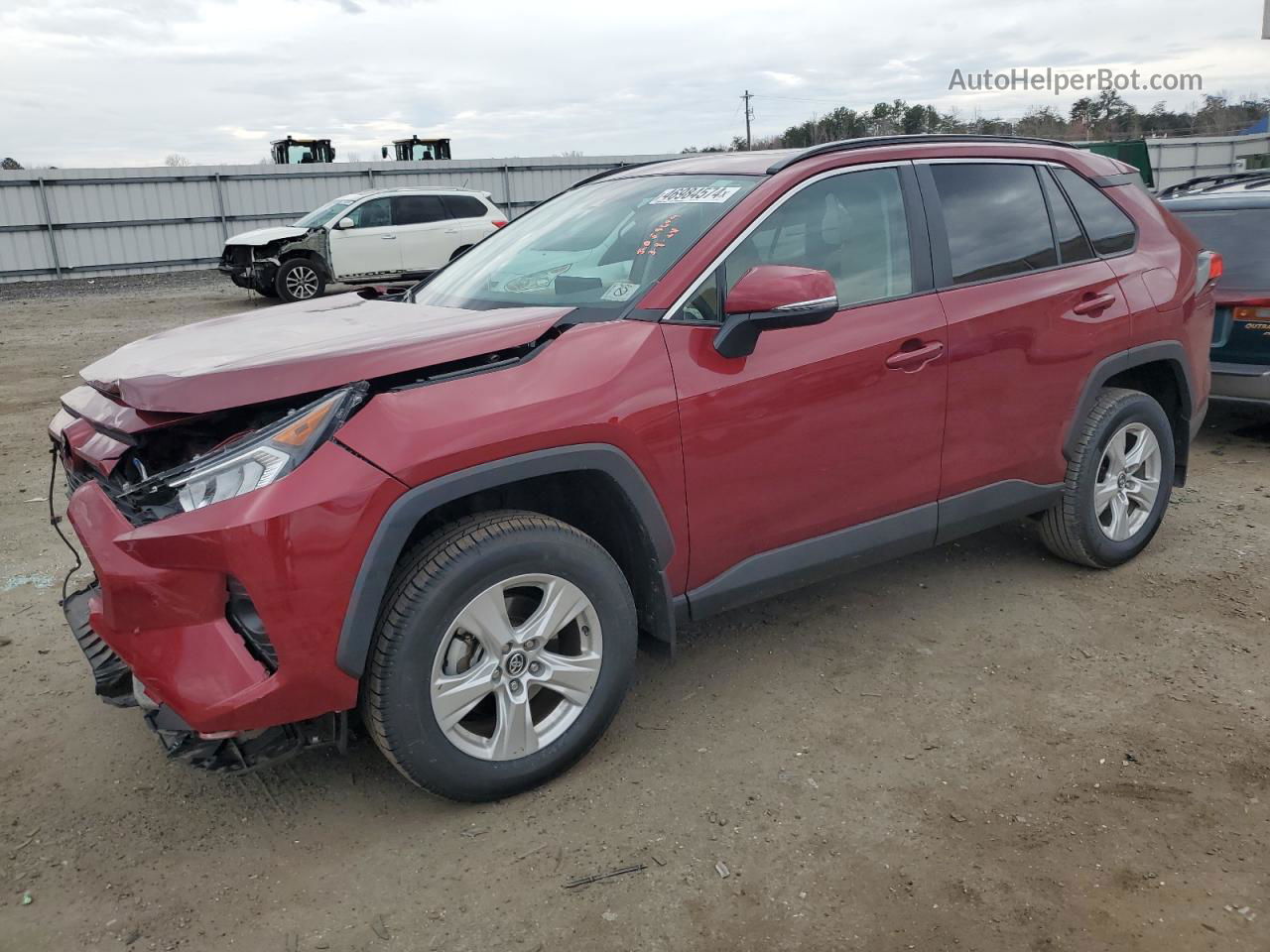 2021 Toyota Rav4 Xle Красный vin: 2T3P1RFV0MW163011