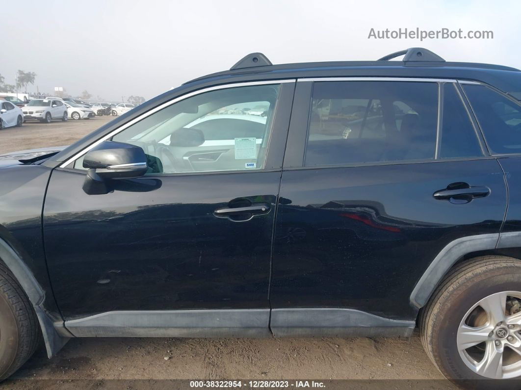 2021 Toyota Rav4 Xle Черный vin: 2T3P1RFV1MC194379