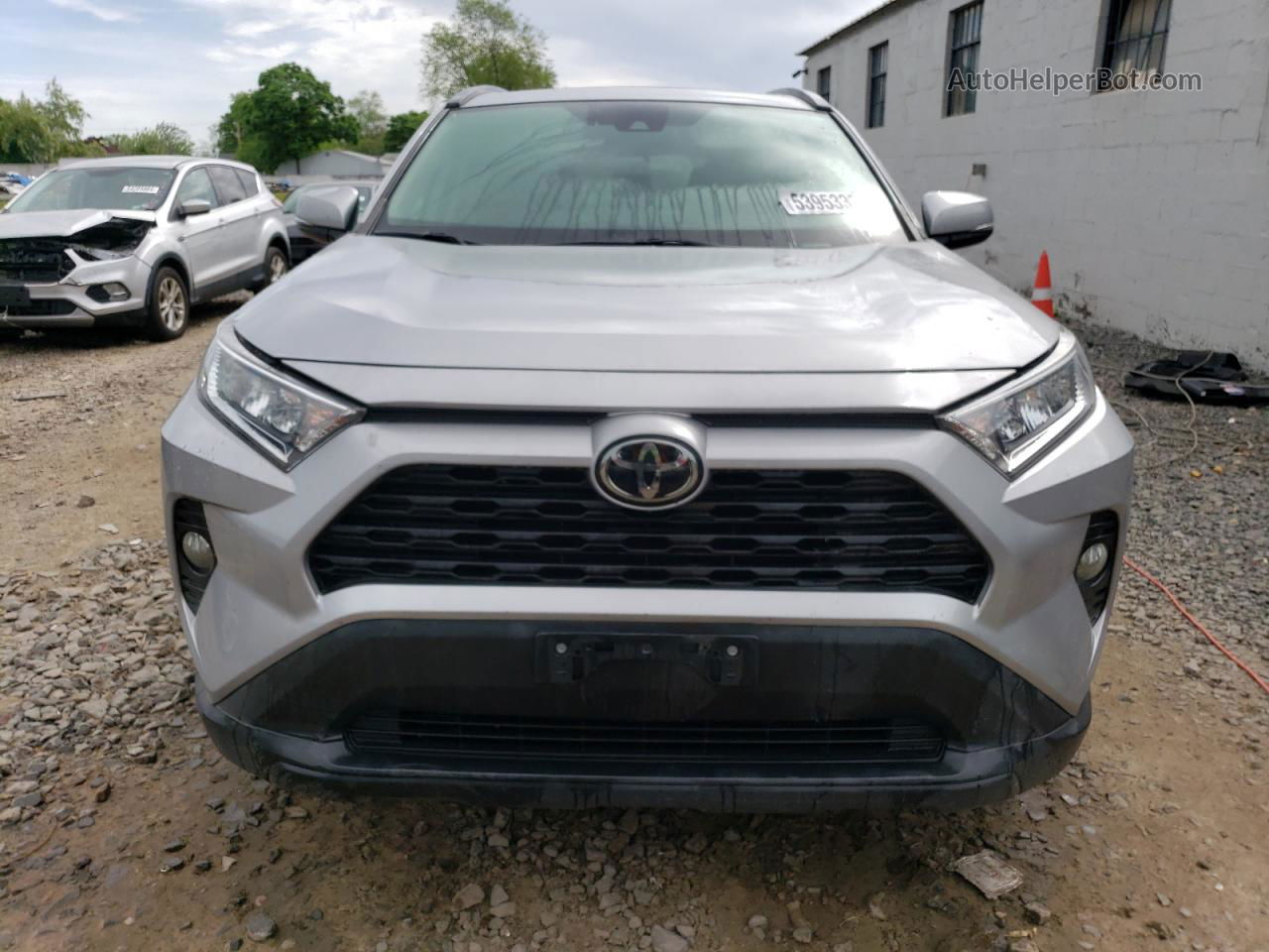 2020 Toyota Rav4 Xle Серебряный vin: 2T3P1RFV3LW133967