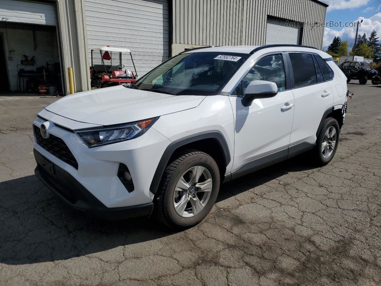 2021 Toyota Rav4 Xle White vin: 2T3P1RFV4MC165846