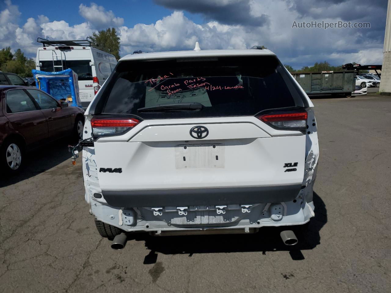 2021 Toyota Rav4 Xle White vin: 2T3P1RFV4MC165846