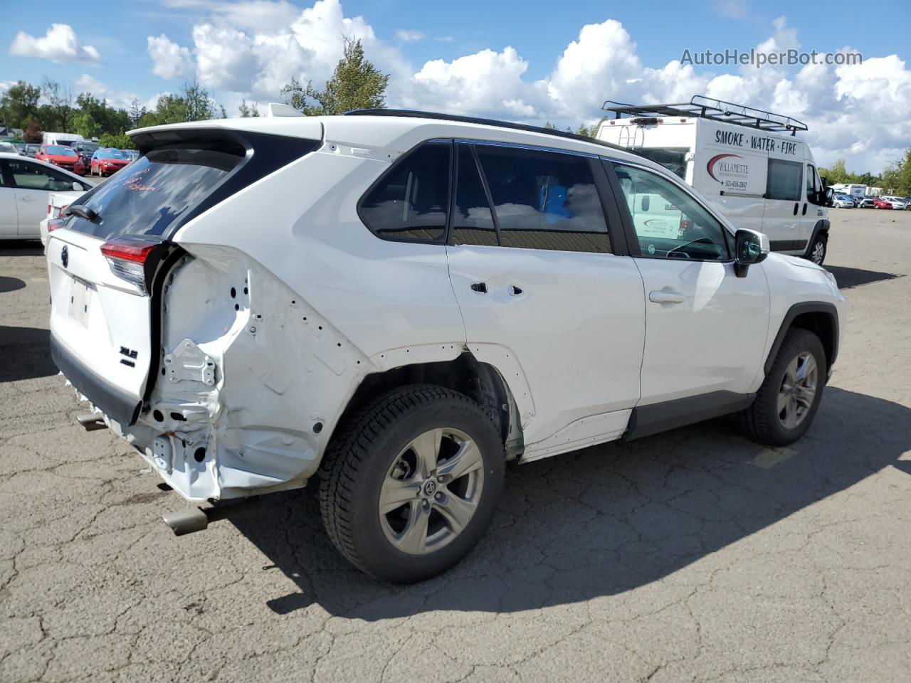 2021 Toyota Rav4 Xle White vin: 2T3P1RFV4MC165846