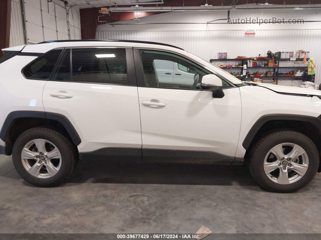 2021 Toyota Rav4 Xle White vin: 2T3P1RFV4MC223888