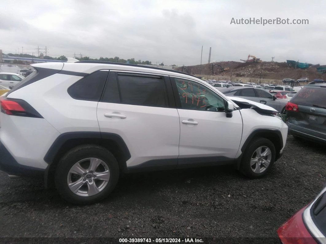 2021 Toyota Rav4 Xle Белый vin: 2T3P1RFV6MW184235