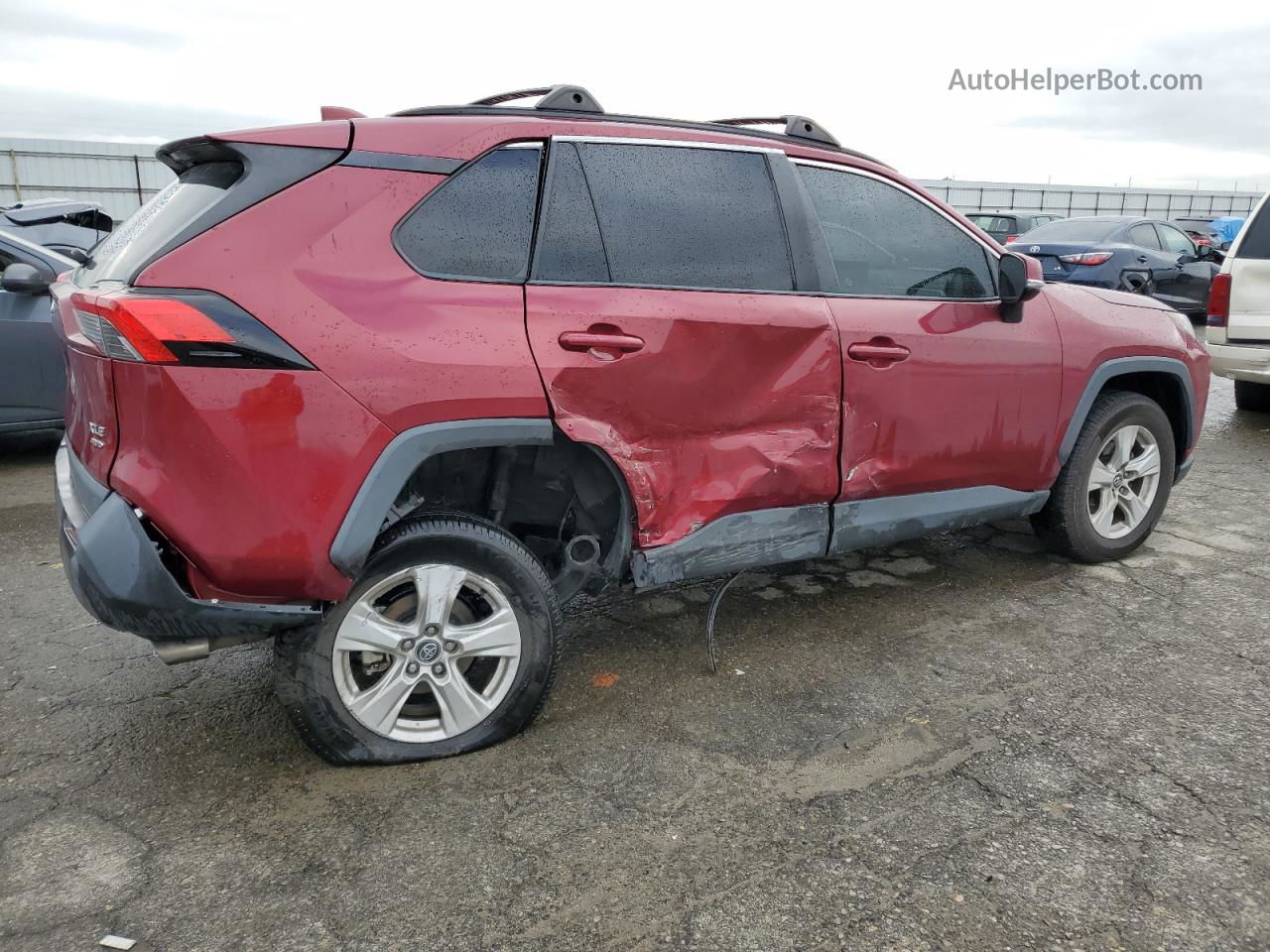 2021 Toyota Rav4 Xle Red vin: 2T3P1RFV7MW144407