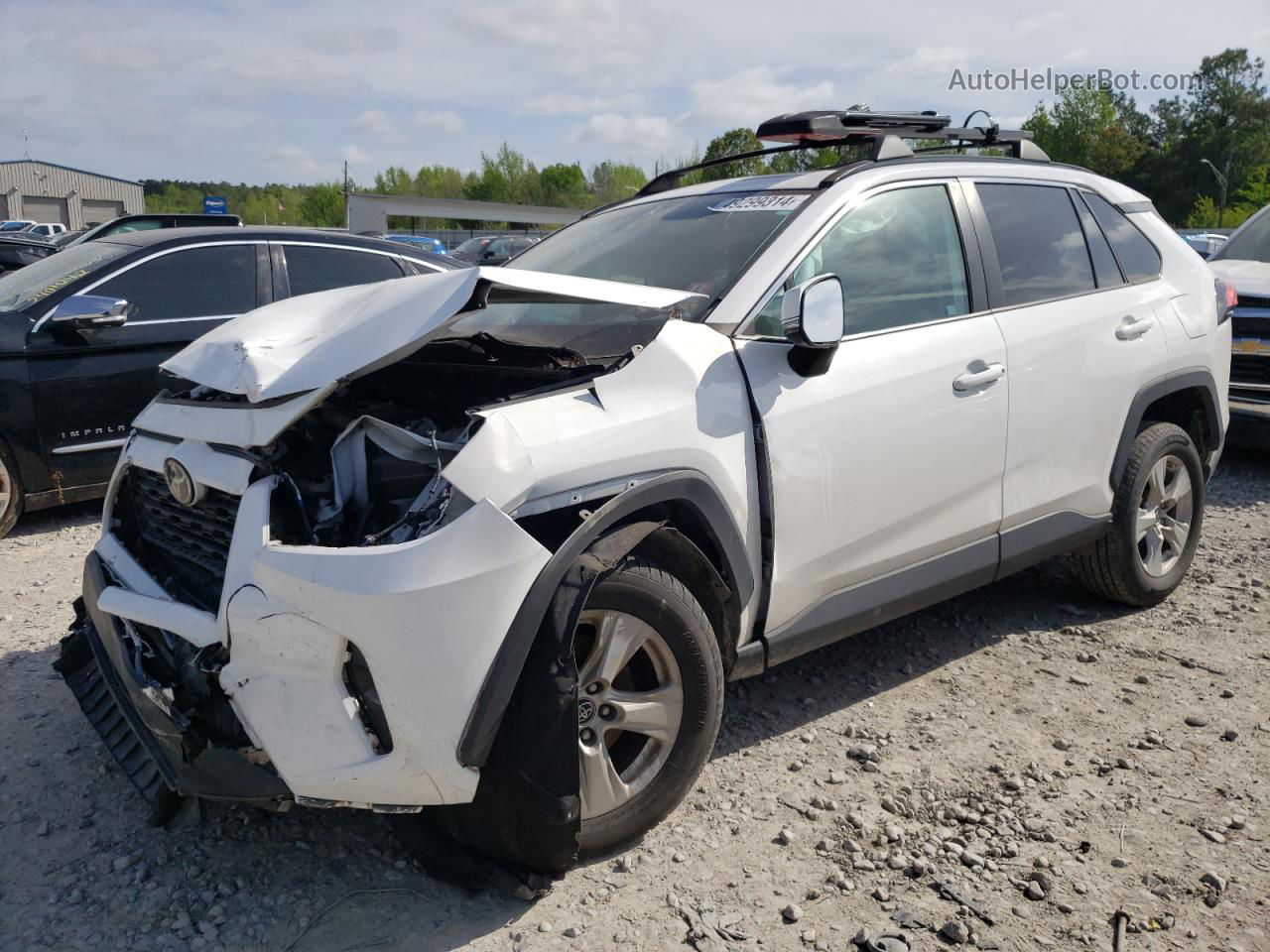 2019 Toyota Rav4 Xle White vin: 2T3P1RFV9KW007935