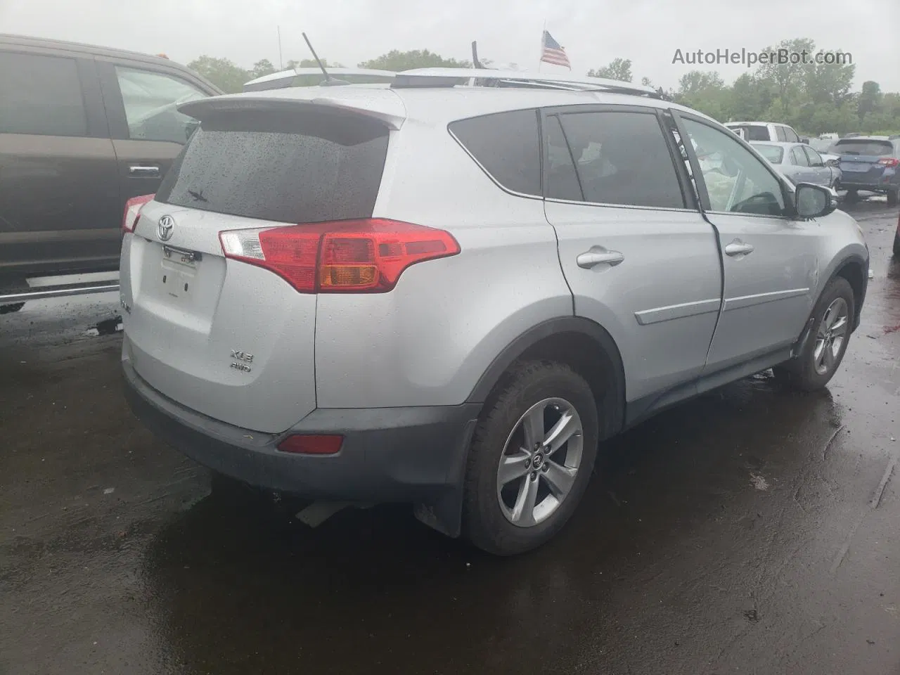 2015 Toyota Rav4 Xle Silver vin: 2T3RFREV0FW381934