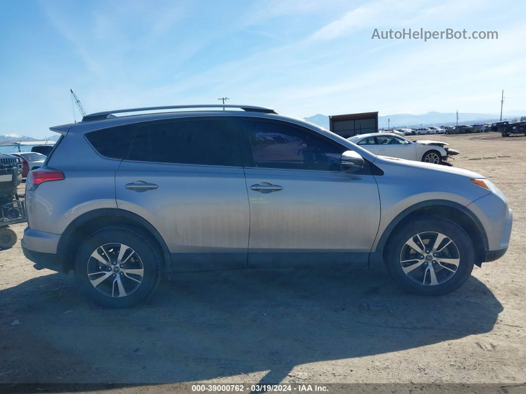 2018 Toyota Rav4 Xle Silver vin: 2T3RFREV0JW698105