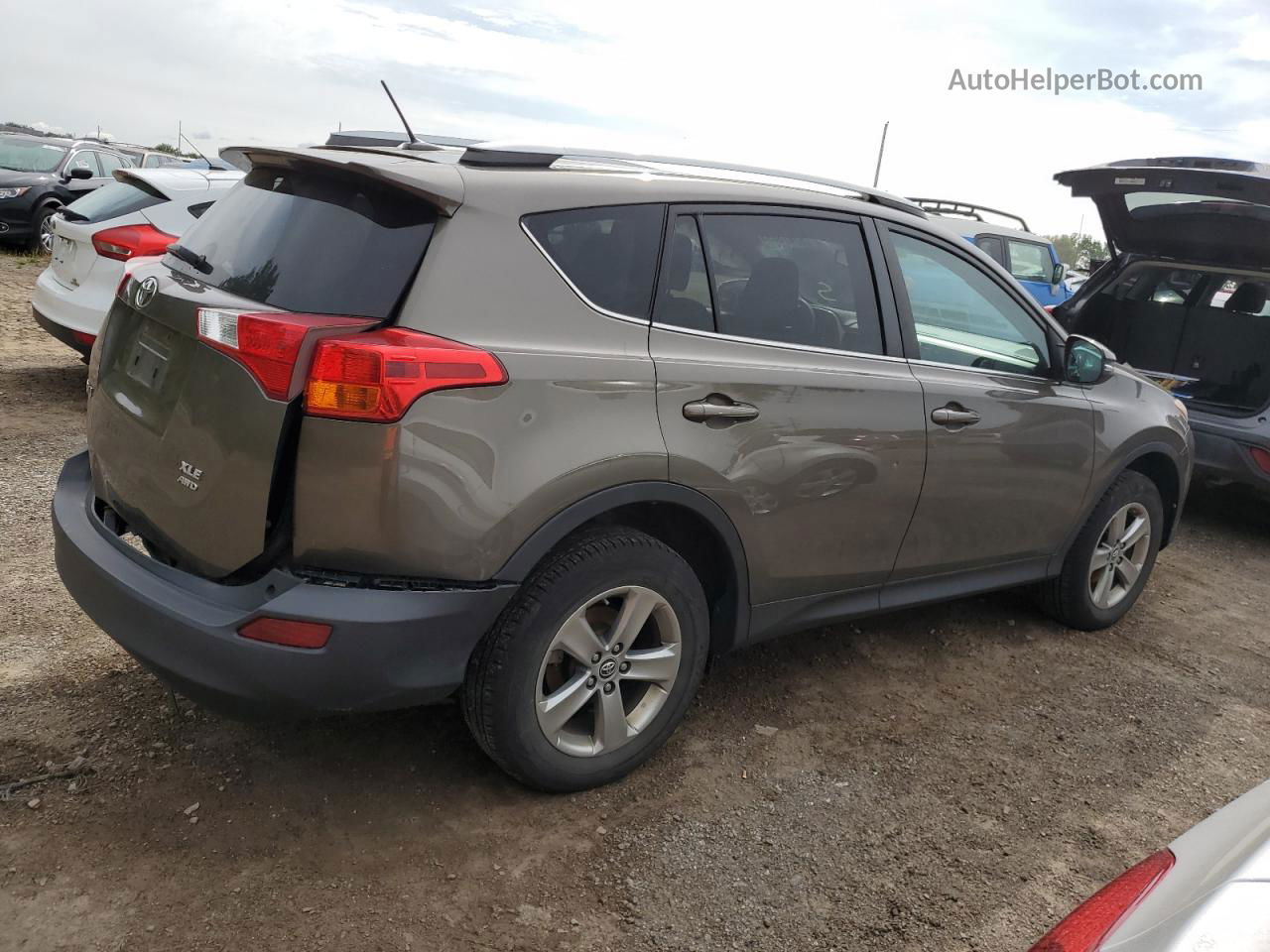 2015 Toyota Rav4 Xle Brown vin: 2T3RFREV2FW285187