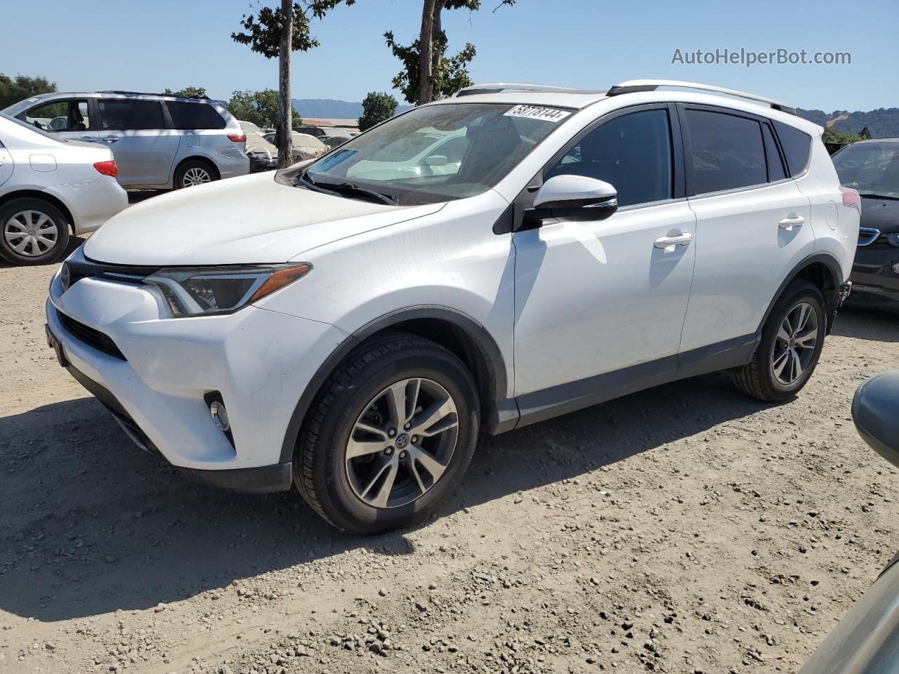 2018 Toyota Rav4 Adventure White vin: 2T3RFREV4JW713835