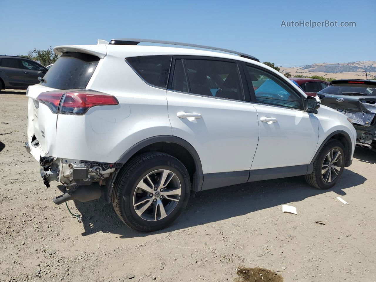 2018 Toyota Rav4 Adventure White vin: 2T3RFREV4JW713835