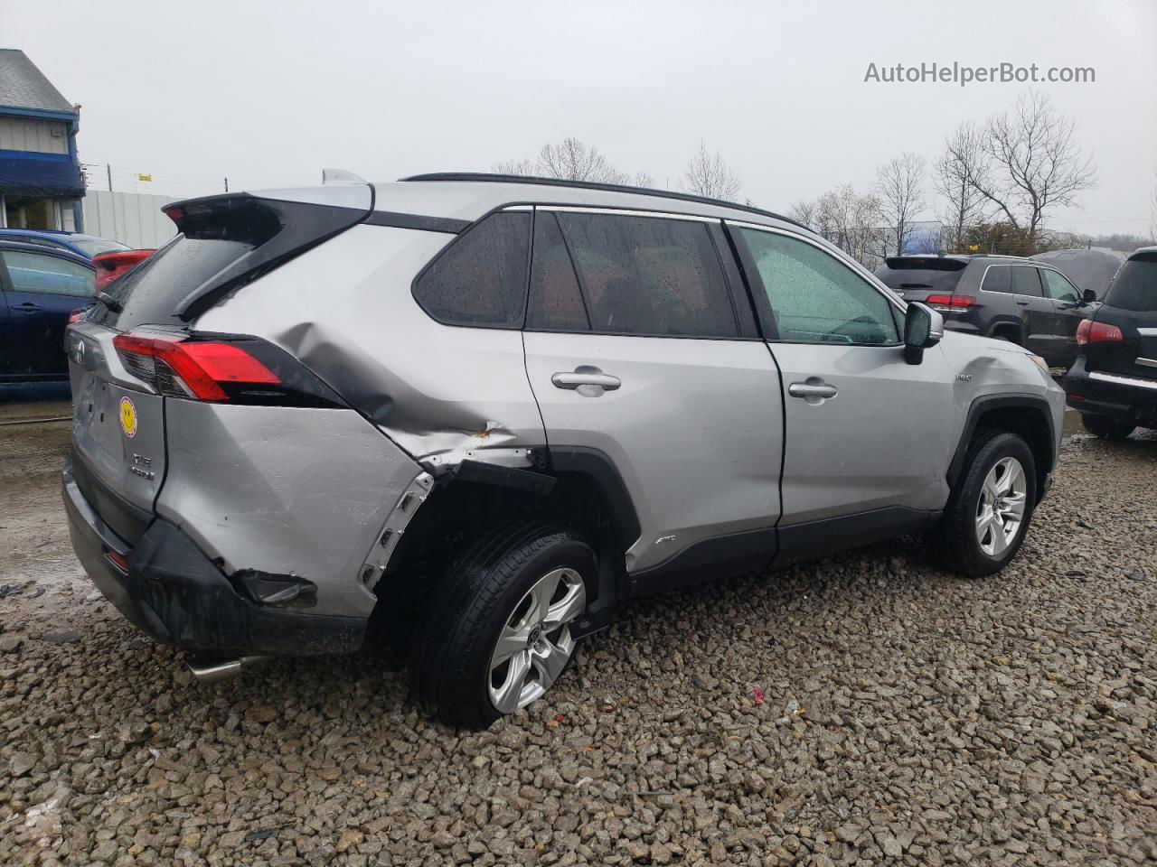 2021 Toyota Rav4 Xle Silver vin: 2T3RWRFV1MW110179