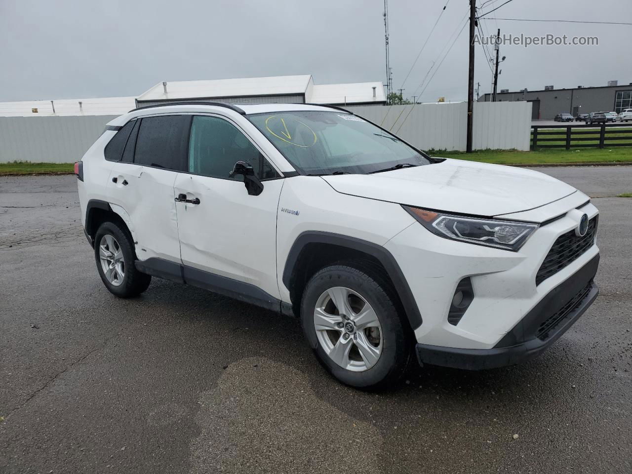 2020 Toyota Rav4 Xle White vin: 2T3RWRFV9LW078676