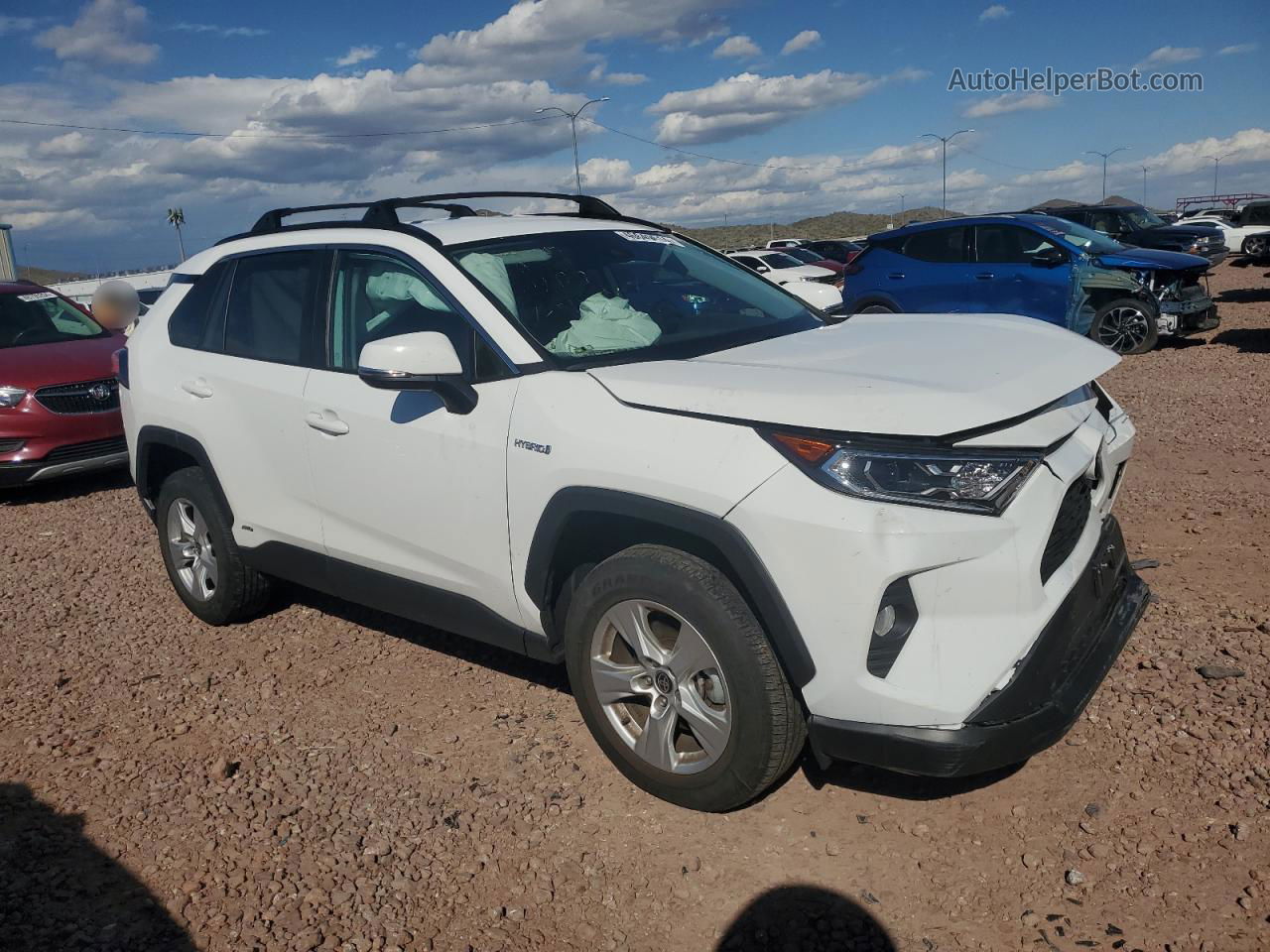 2021 Toyota Rav4 Xle Белый vin: 2T3RWRFV9MW115999