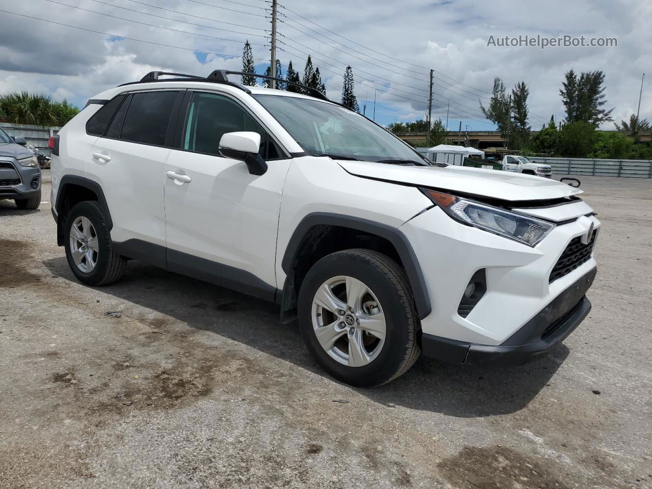 2021 Toyota Rav4 Xle Белый vin: 2T3W1RFV1MW107106