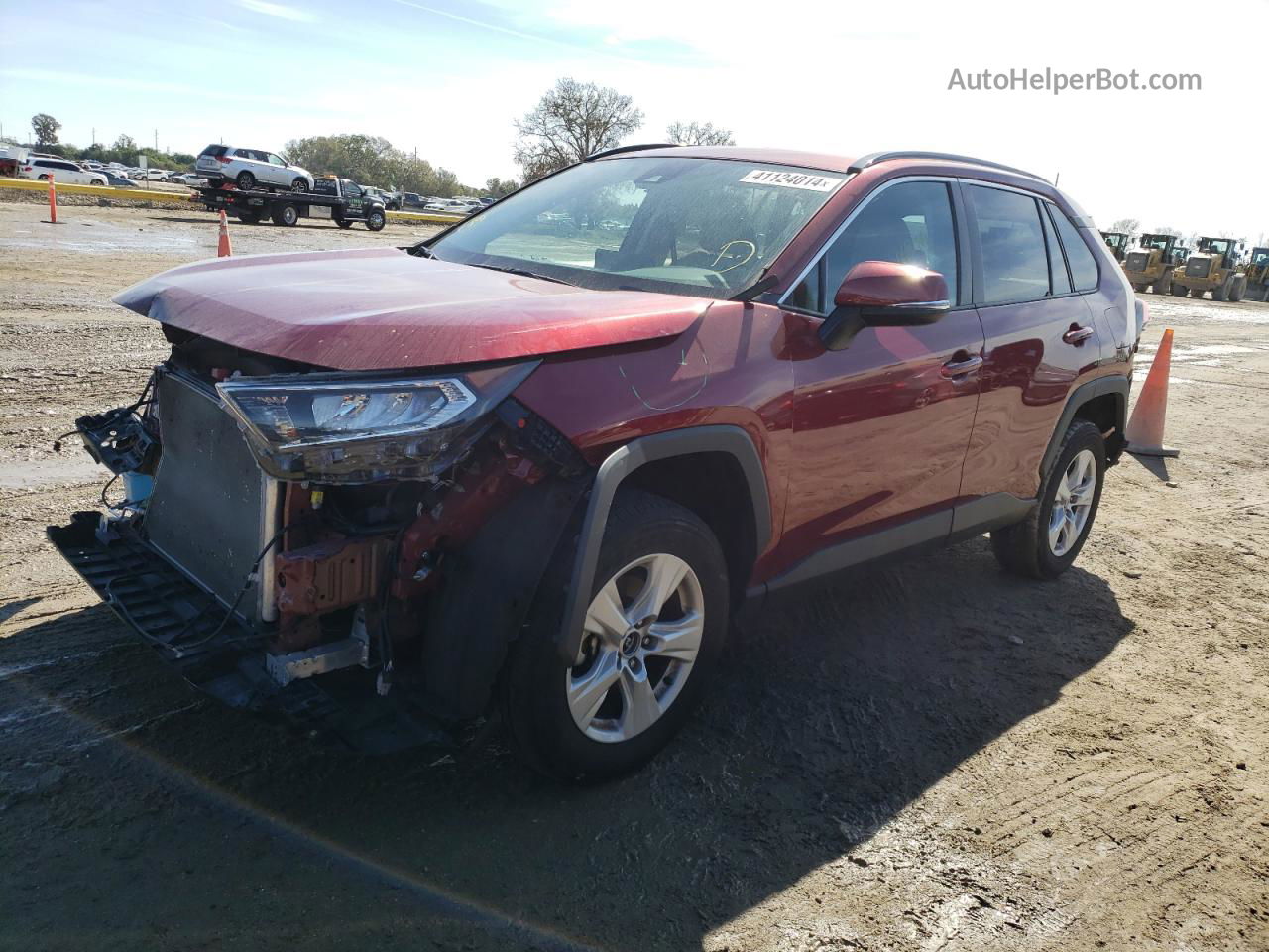 2021 Toyota Rav4 Xle Красный vin: 2T3W1RFV2MW168237