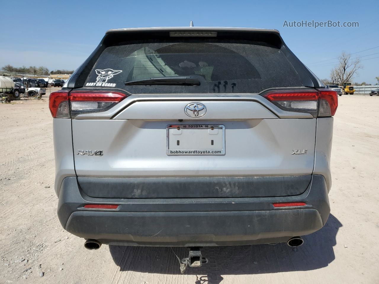 2019 Toyota Rav4 Xle Silver vin: 2T3W1RFV5KW047845