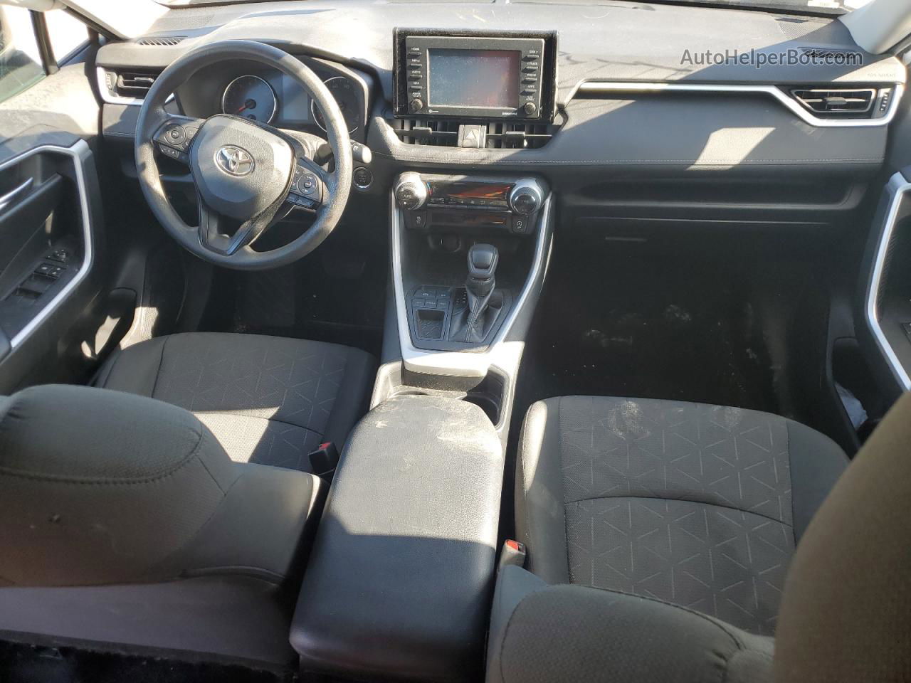 2021 Toyota Rav4 Xle Silver vin: 2T3W1RFV5MW112860