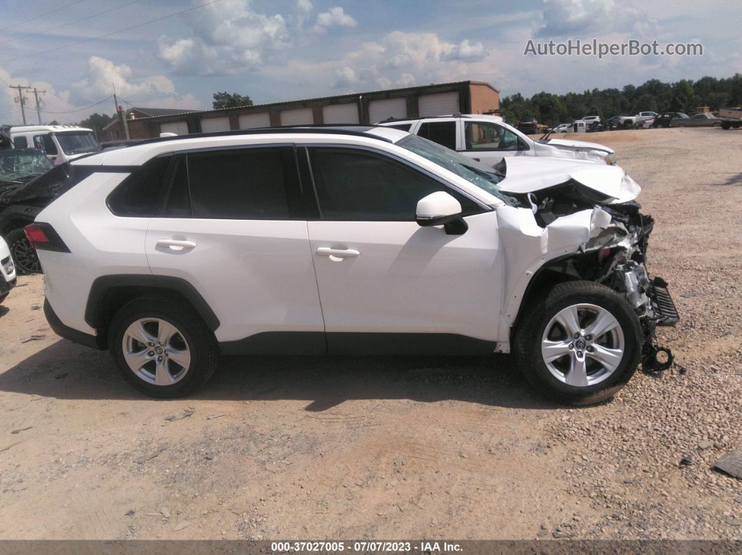 2019 Toyota Rav4 Xle White vin: 2T3W1RFV8KC032192