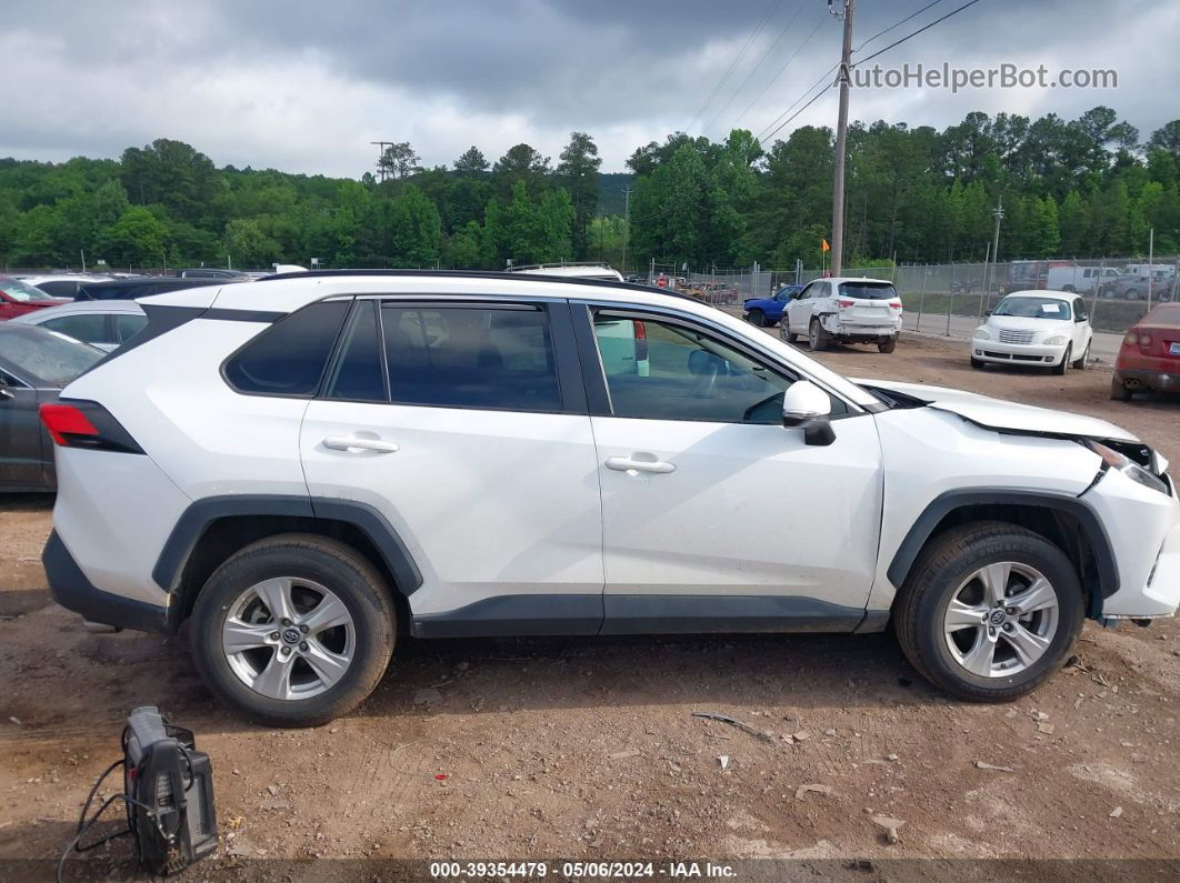 2019 Toyota Rav4 Xle White vin: 2T3W1RFVXKW009804