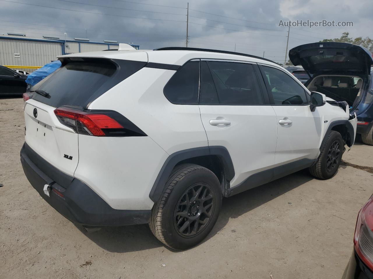 2020 Toyota Rav4 Xle White vin: 2T3W1RFVXLW092927