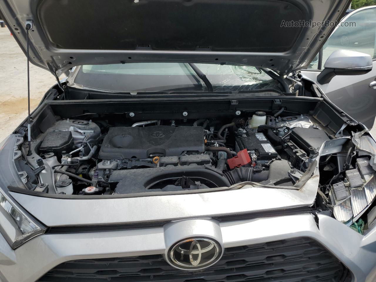 2021 Toyota Rav4 Xle Серебряный vin: 2T3W1RFVXMC086712