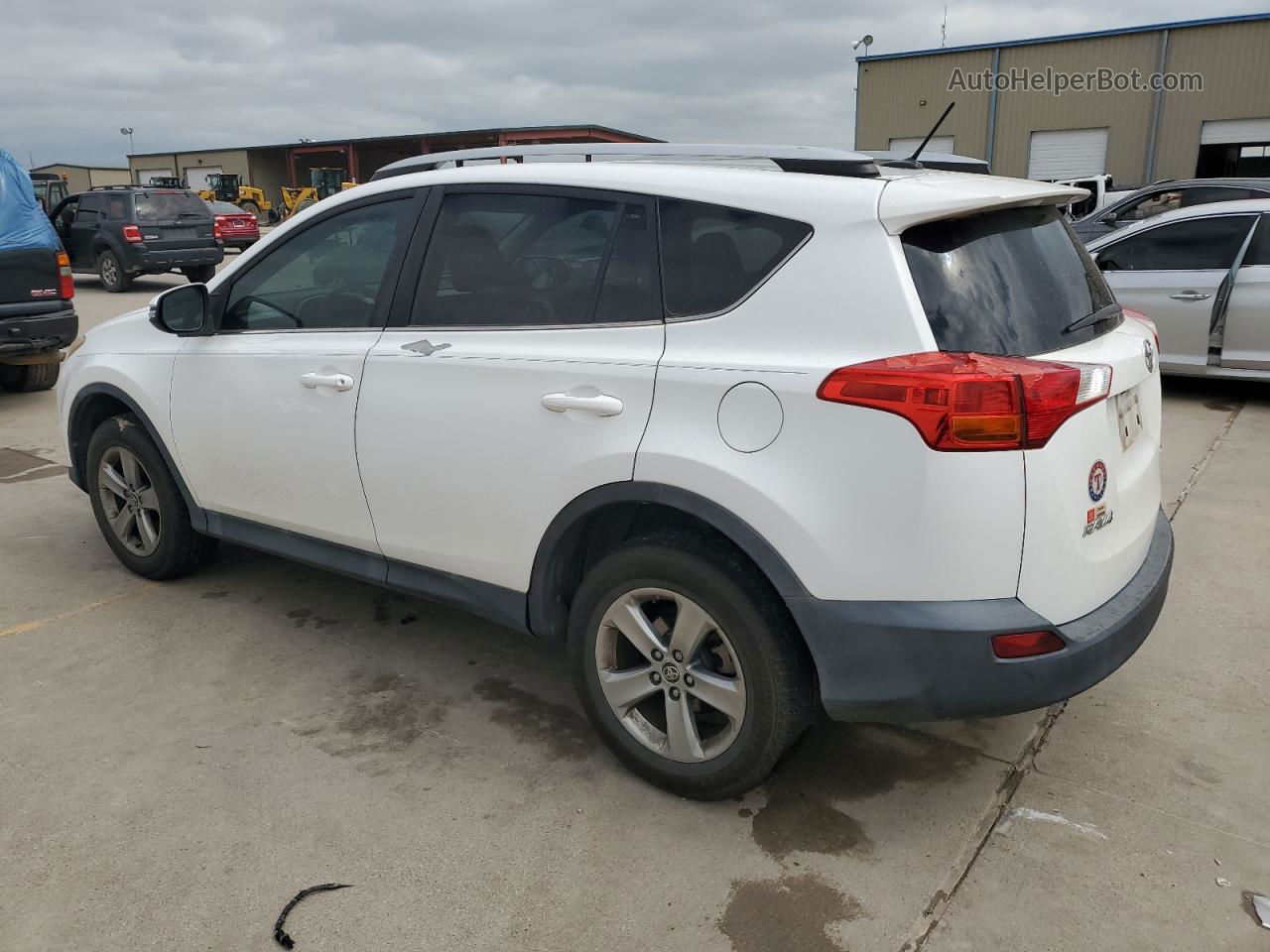 2015 Toyota Rav4 Xle White vin: 2T3WFREV3FW144809