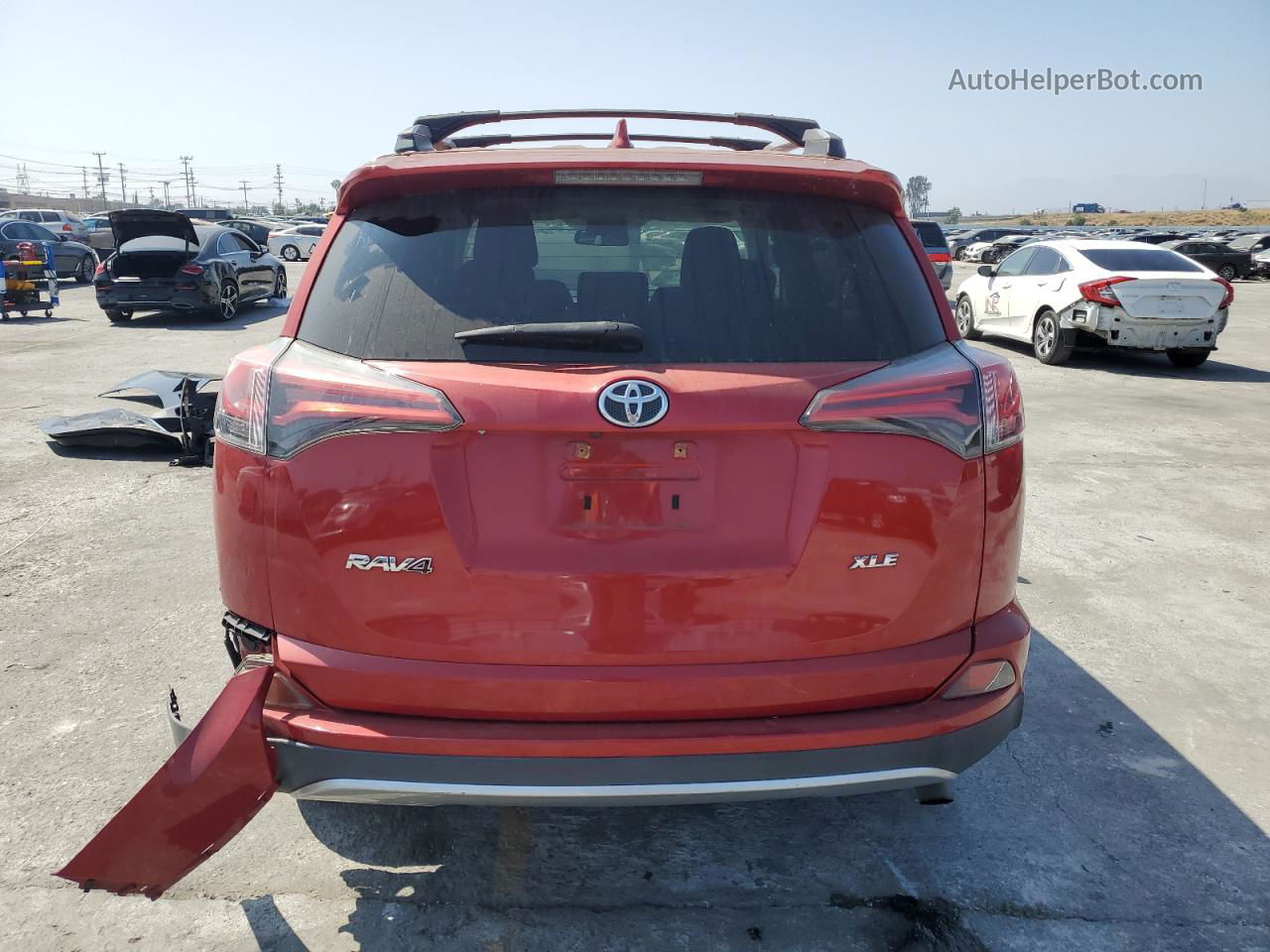 2017 Toyota Rav4 Xle Red vin: 2T3WFREV3HW325203