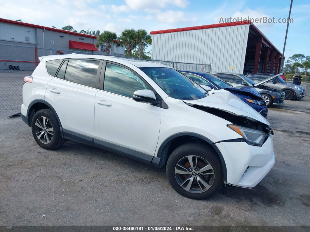 2018 Toyota Rav4 Xle White vin: 2T3WFREV3JW482574