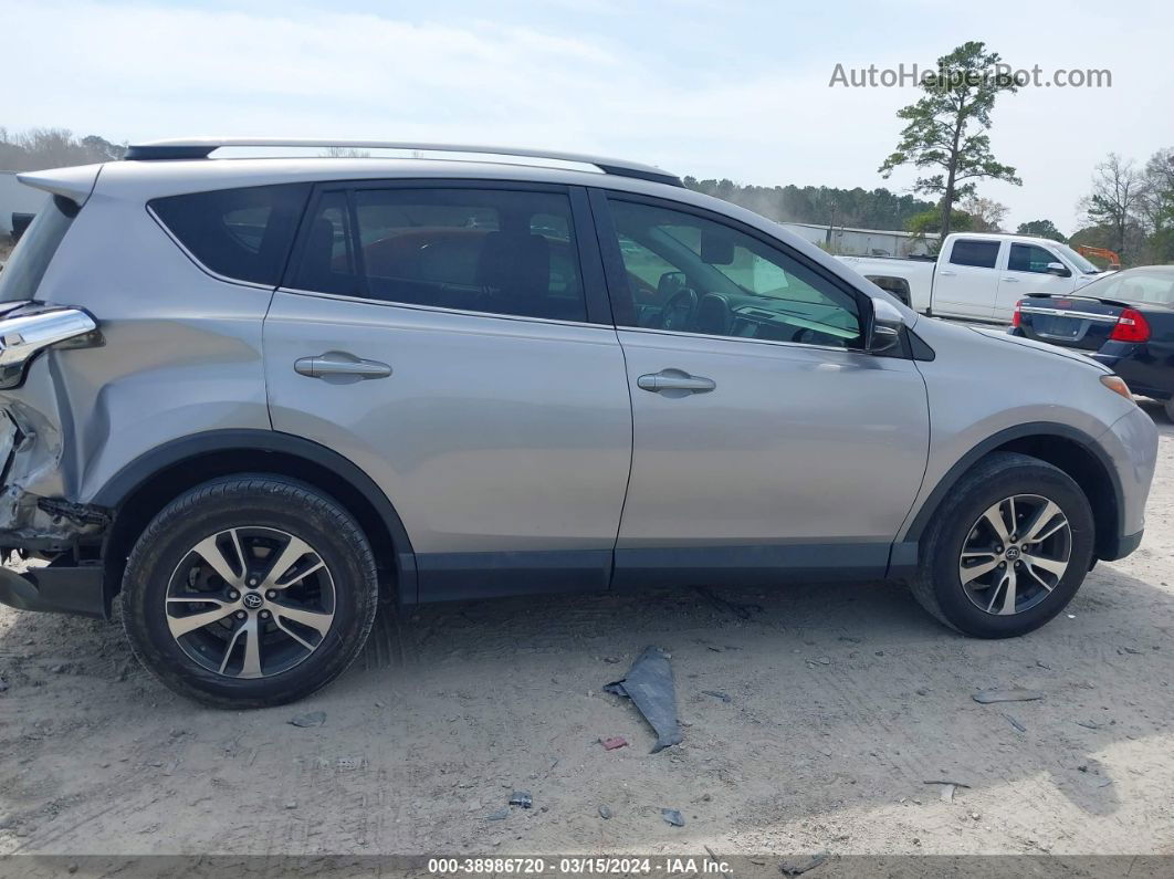 2017 Toyota Rav4 Xle Silver vin: 2T3WFREV4HW352796