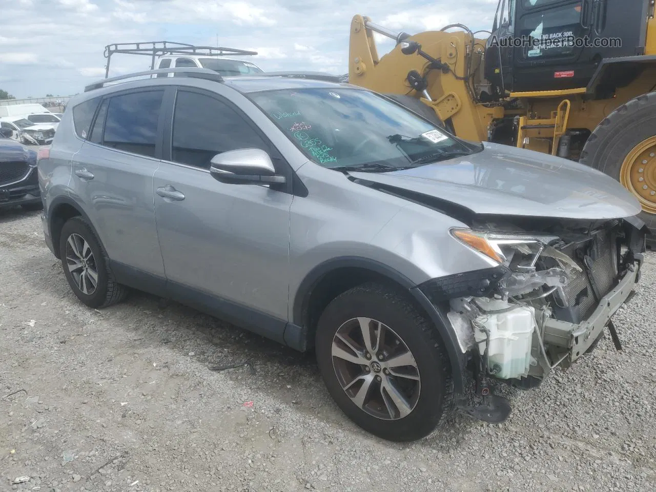 2017 Toyota Rav4 Xle Silver vin: 2T3WFREV5HW368974