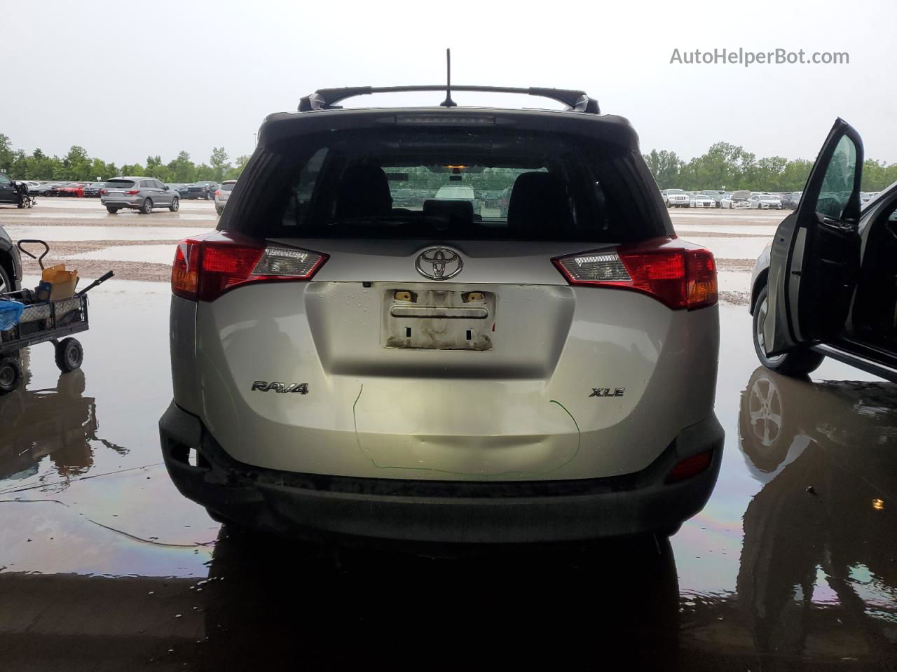 2015 Toyota Rav4 Xle Silver vin: 2T3WFREV6FW211760