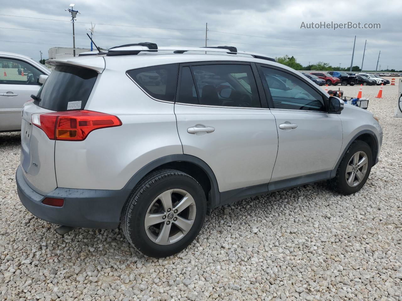 2015 Toyota Rav4 Xle Silver vin: 2T3WFREV8FW211260