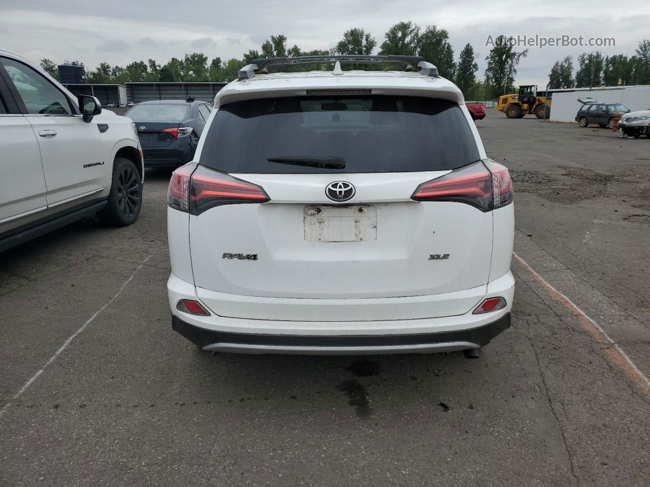 2016 Toyota Rav4 Xle White vin: 2T3WFREVXGW285121