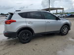 2015 Toyota Rav4 Le Silver vin: 2T3ZFREV0FW230186