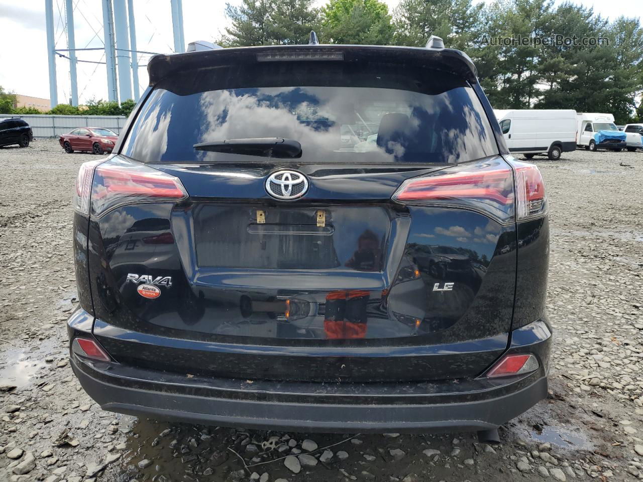 2017 Toyota Rav4 Le Black vin: 2T3ZFREV1HW374722