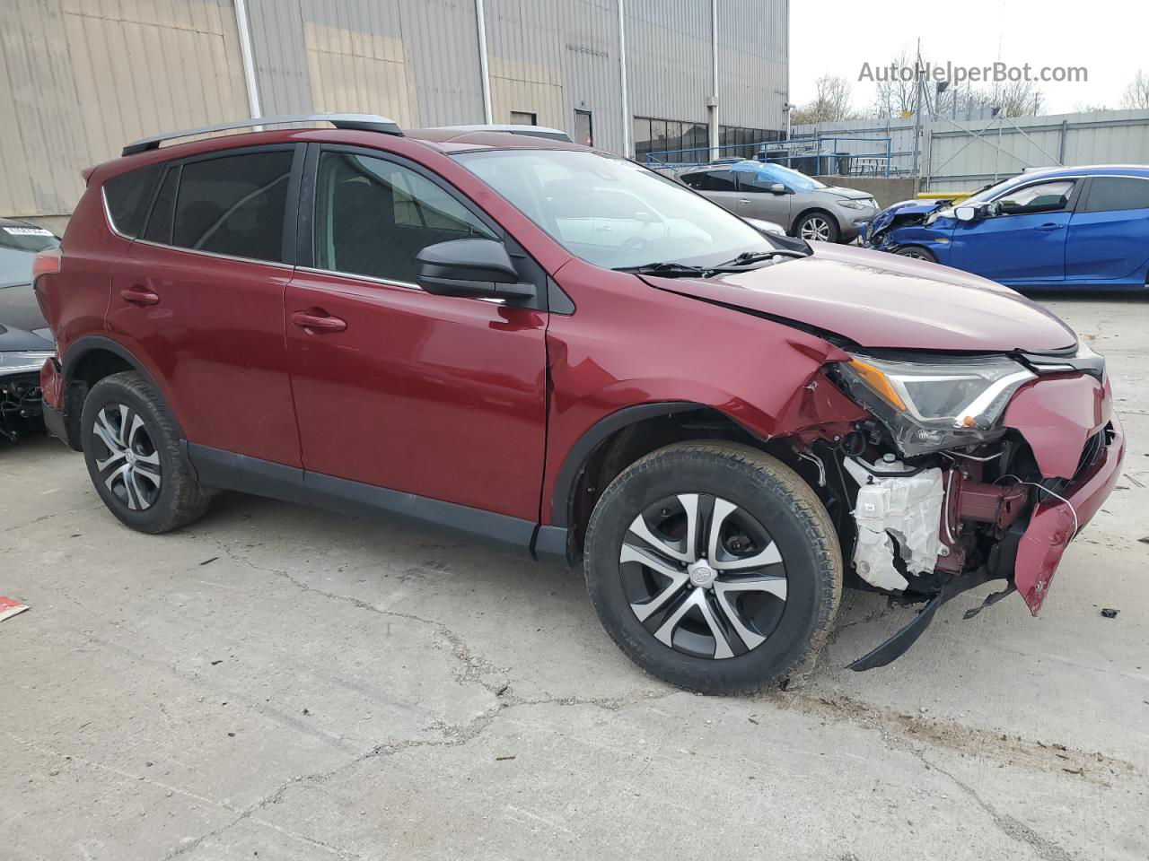 2018 Toyota Rav4 Le Maroon vin: 2T3ZFREV3JW432545