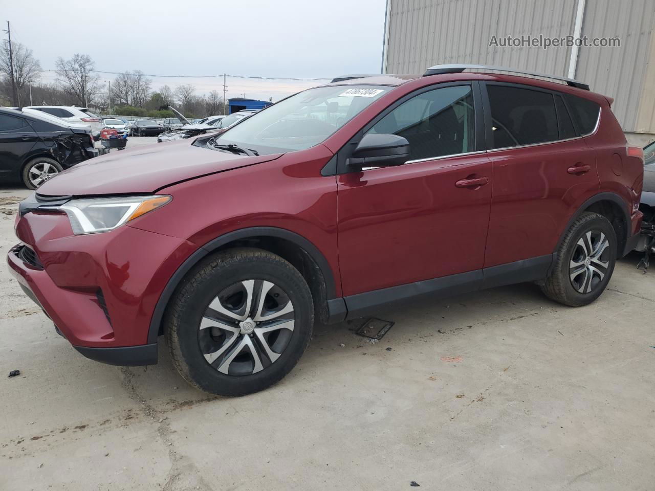 2018 Toyota Rav4 Le Maroon vin: 2T3ZFREV3JW432545