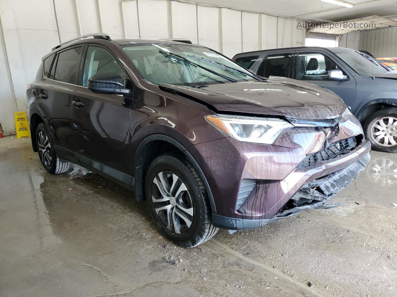 2016 Toyota Rav4 Le Бордовый vin: 2T3ZFREV4GW297388