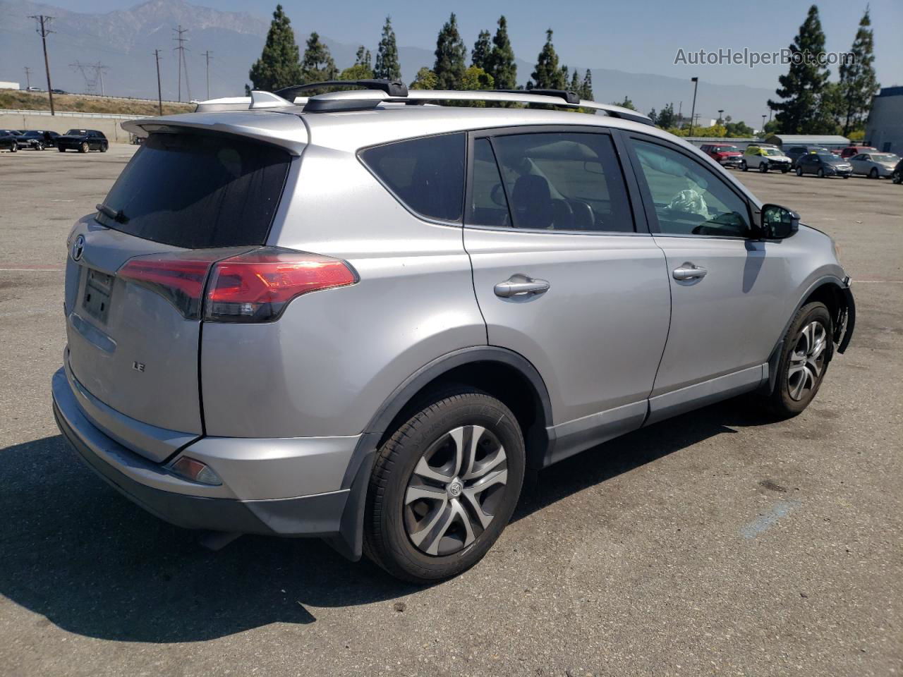 2017 Toyota Rav4 Le Silver vin: 2T3ZFREV4HW346946