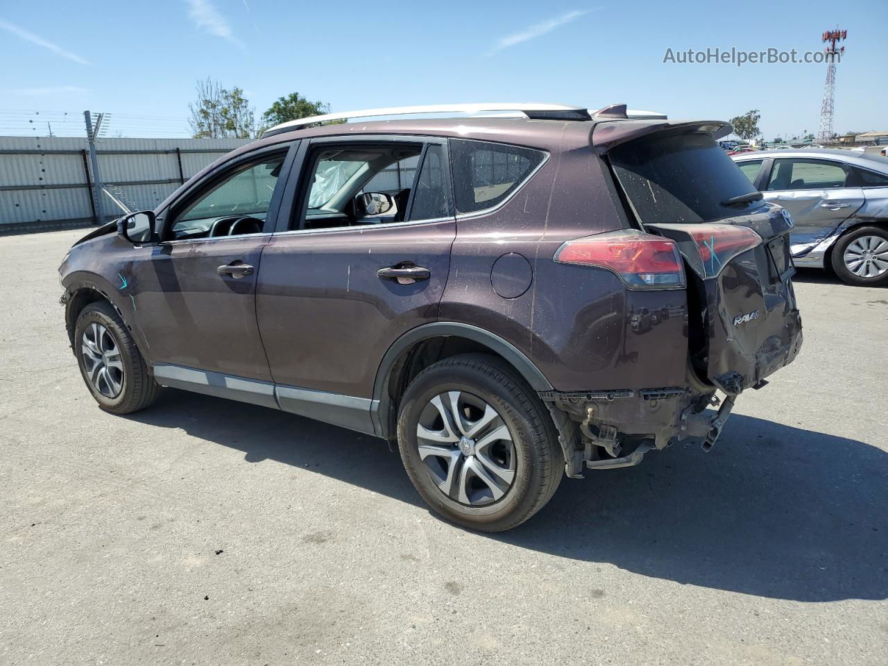 2018 Toyota Rav4 Le Purple vin: 2T3ZFREV5JW464235