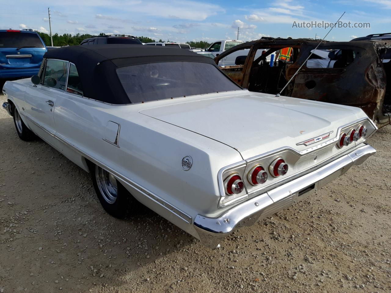 1963 Chevrolet Impala  Ss White vin: 31867J329195