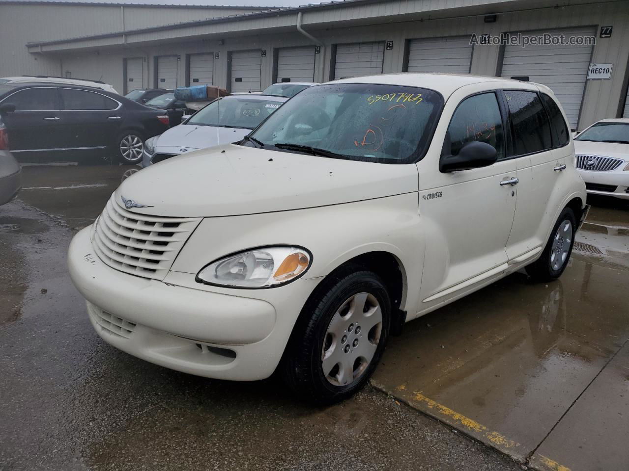 2004 Chrysler Pt Cruiser  White vin: 3C4FY48B34T260322