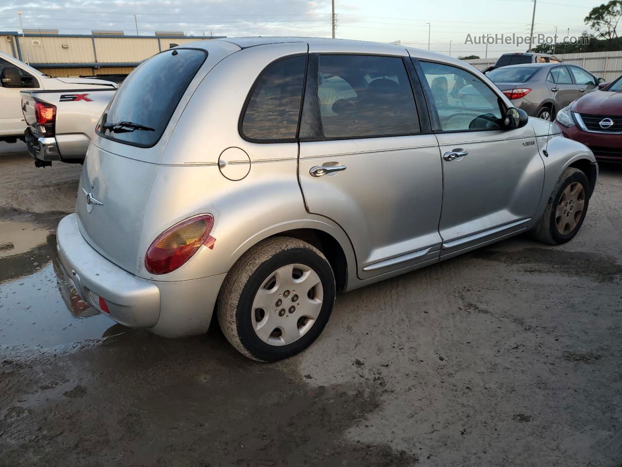 2004 Chrysler Pt Cruiser  Silver vin: 3C4FY48B44T330801